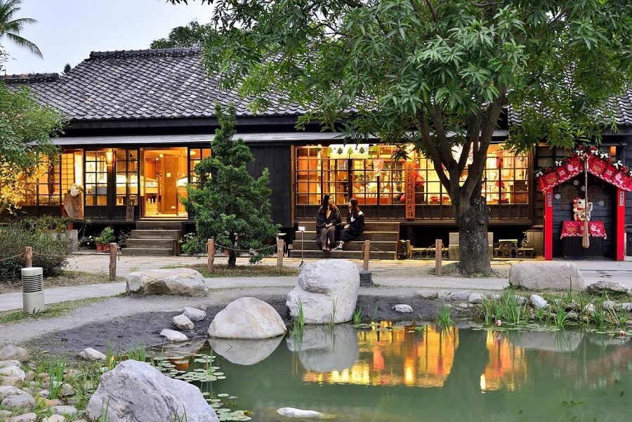Ngôi làng Hinoki